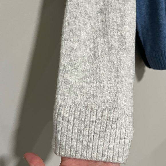 TALBOTS Blue/Gray Color Block Cardigan Sweater Size XL Petite Classic Minimalist - Picture 4 of 7